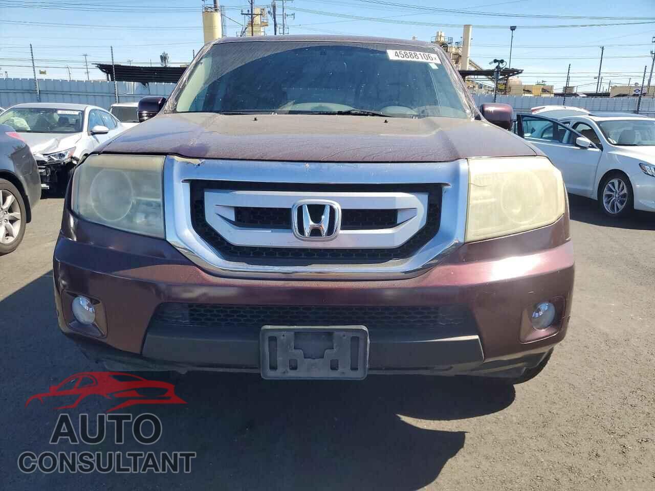 HONDA PILOT 2011 - 5FNYF4H92BB031315
