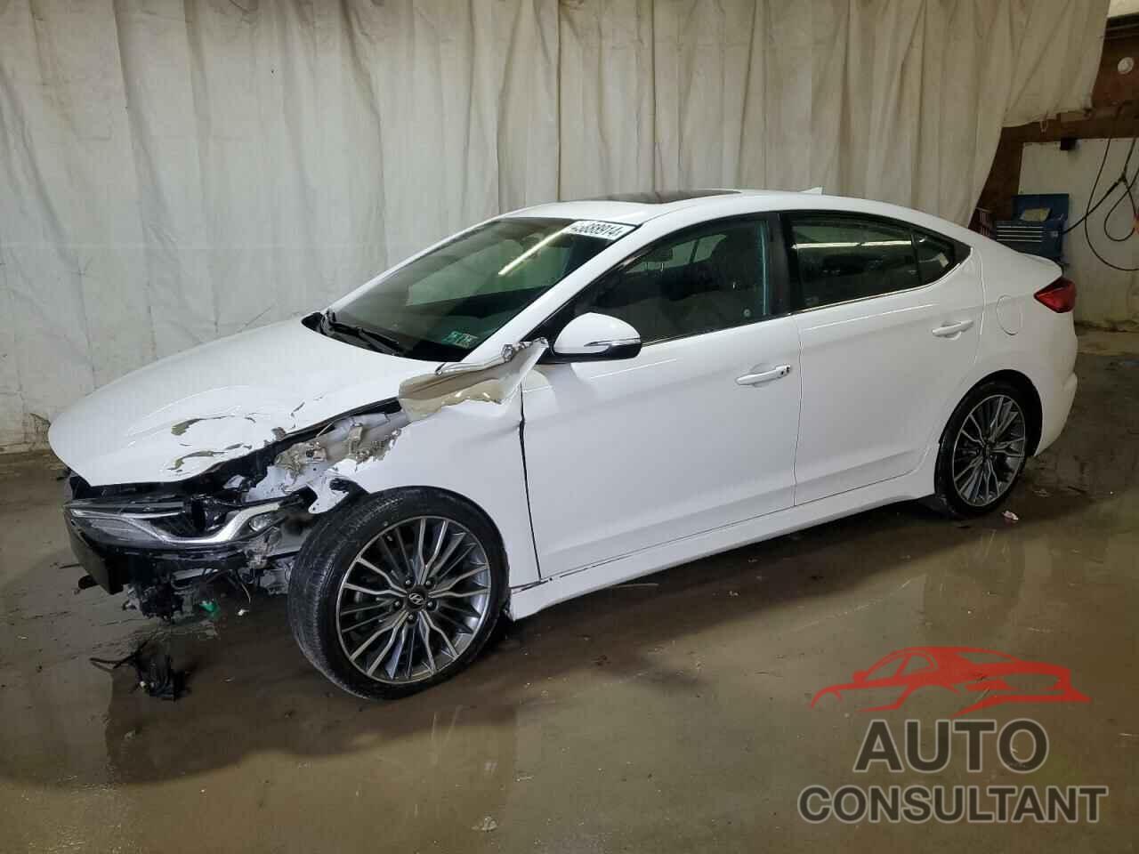 HYUNDAI ELANTRA 2018 - KMHD04LB6JU536110