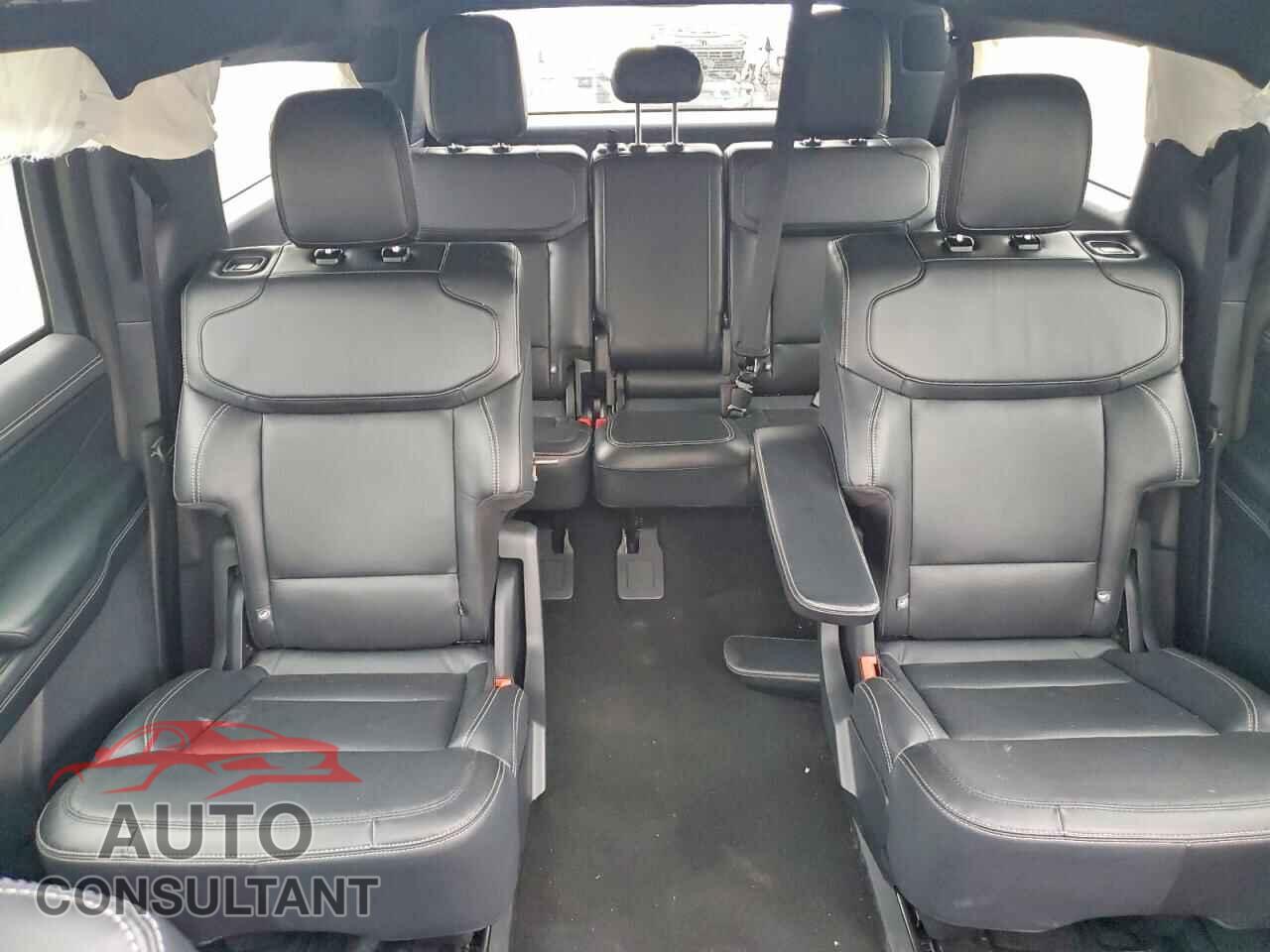 FORD EXPEDITION 2025 - 1FMJK1M85SEA04423