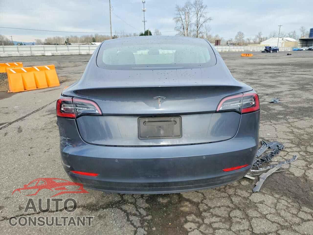 TESLA MODEL 3 2022 - 5YJ3E1EA5NF370990