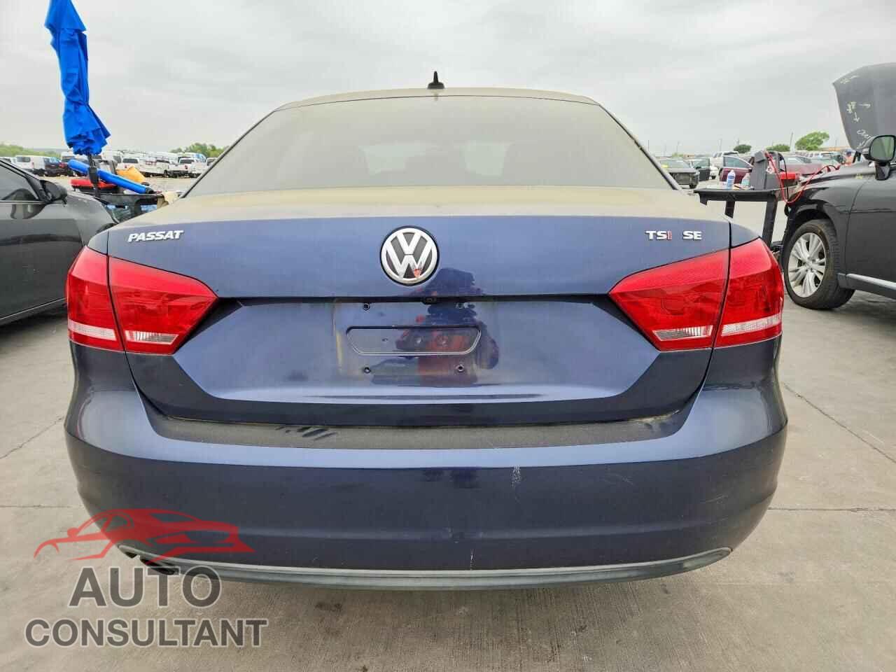 VOLKSWAGEN PASSAT 2014 - 1VWBS7A34EC081723
