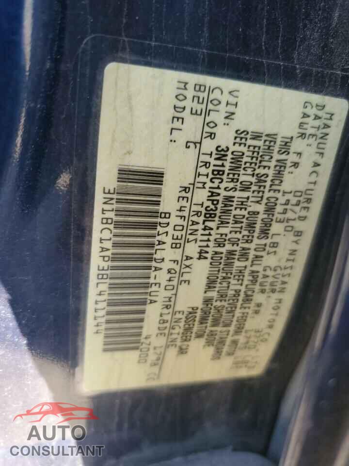 NISSAN VERSA 2011 - 3N1BC1AP3BL411144