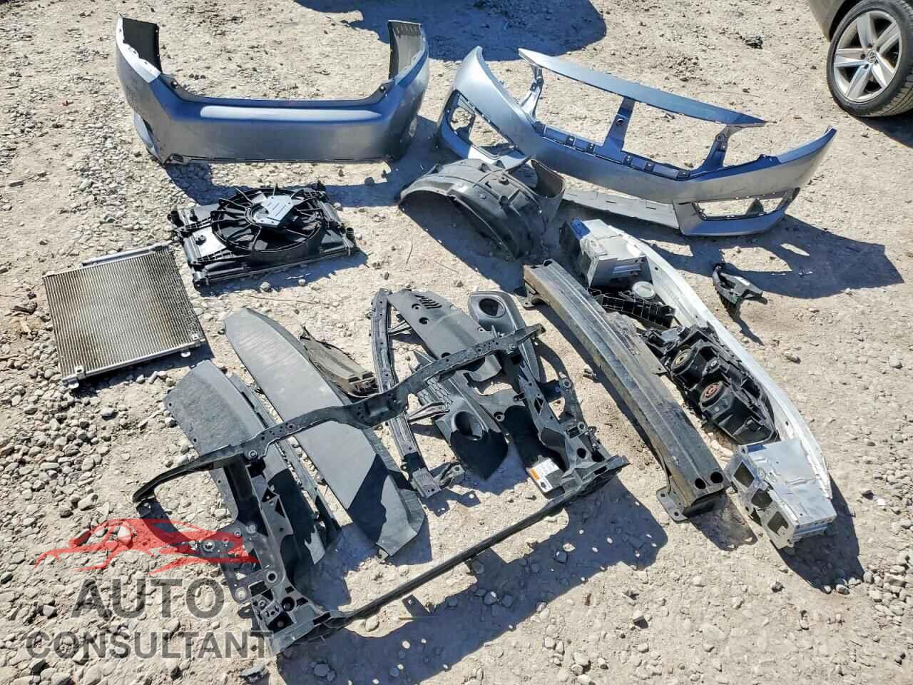HONDA CIVIC 2018 - 2HGFC2F77JH595199