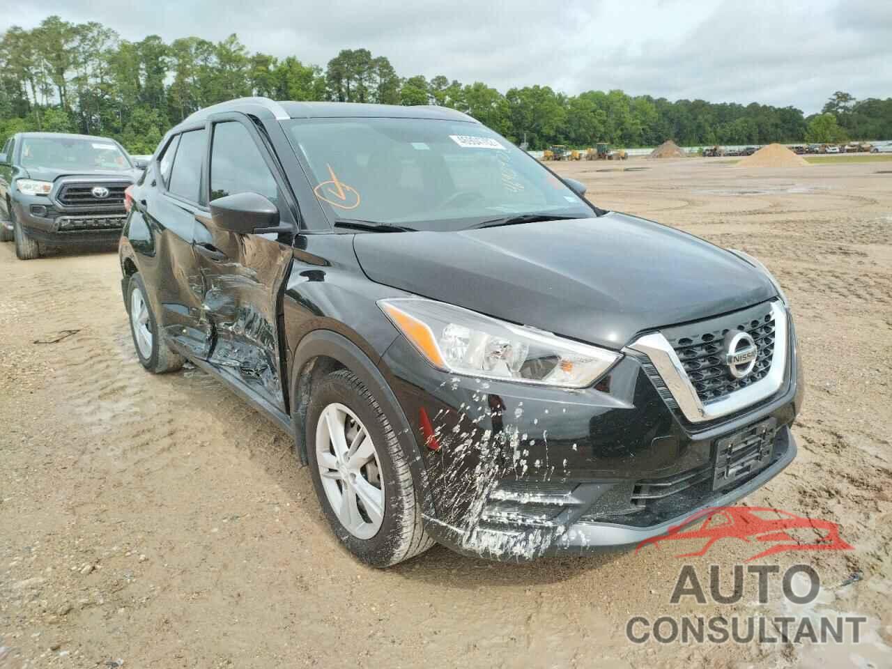 NISSAN KICKS 2018 - 3N1CP5CU2JL538727