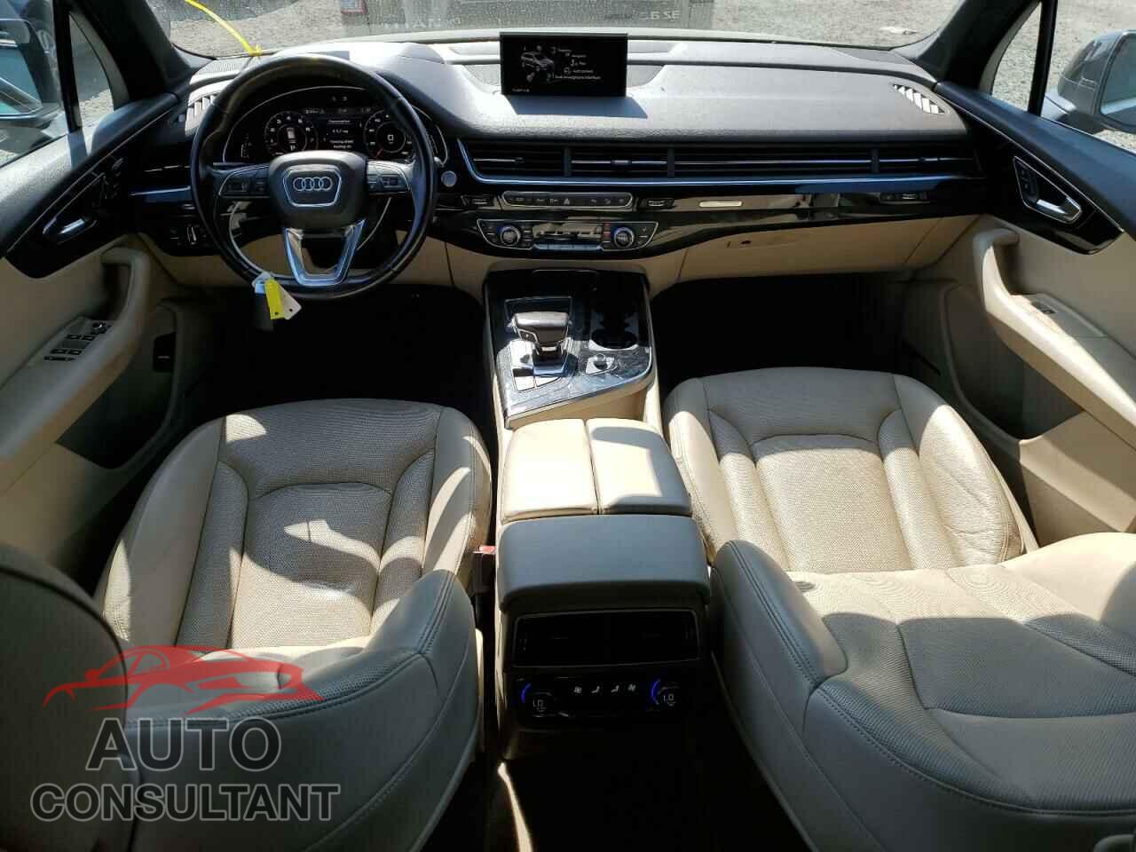 AUDI Q7 2018 - WA1VAAF77JD052114