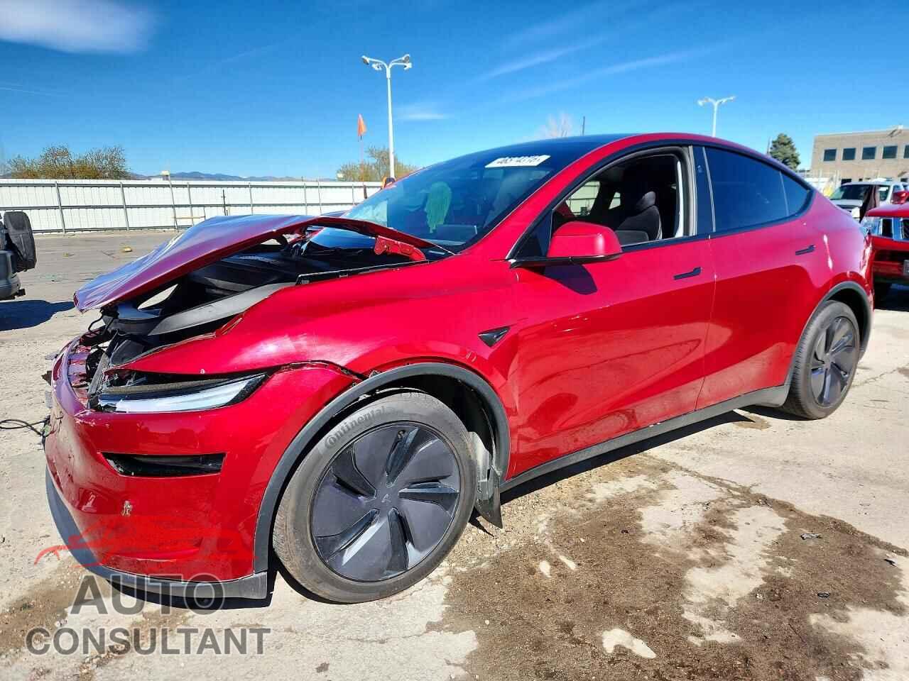 TESLA MODEL Y 2026 - 7SAYGDEE2TF322626