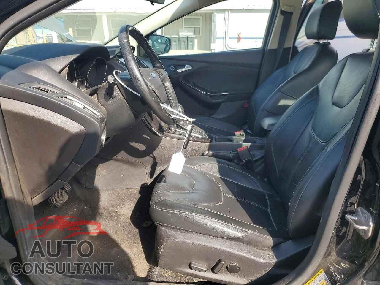 FORD FOCUS 2018 - 1FADP3J21JL283321