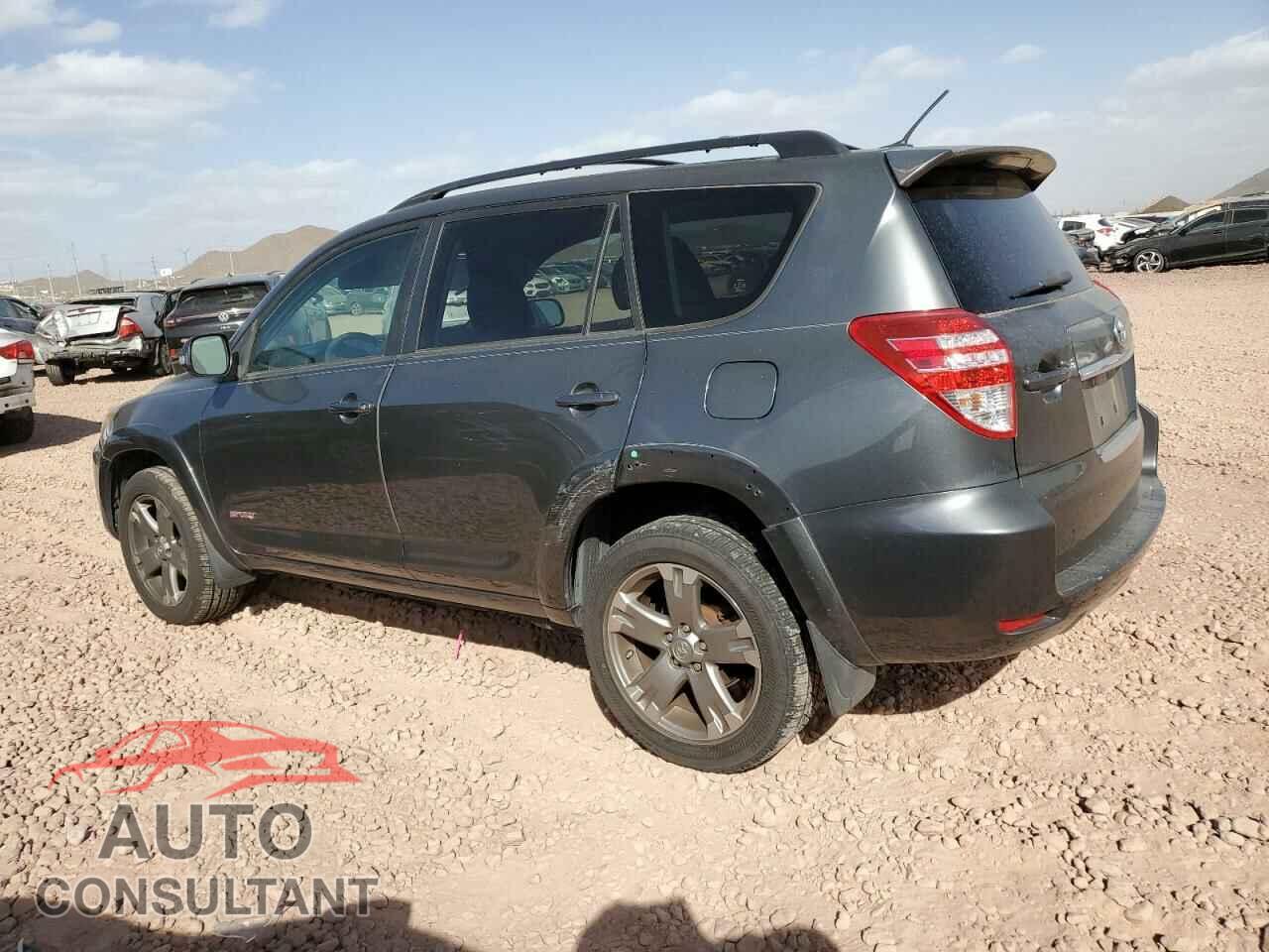 TOYOTA RAV4 2011 - JTMRF4DV8B5048421