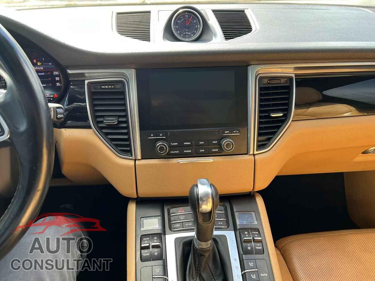 PORSCHE MACAN 2017 - WP1AA2A5XHLB82211