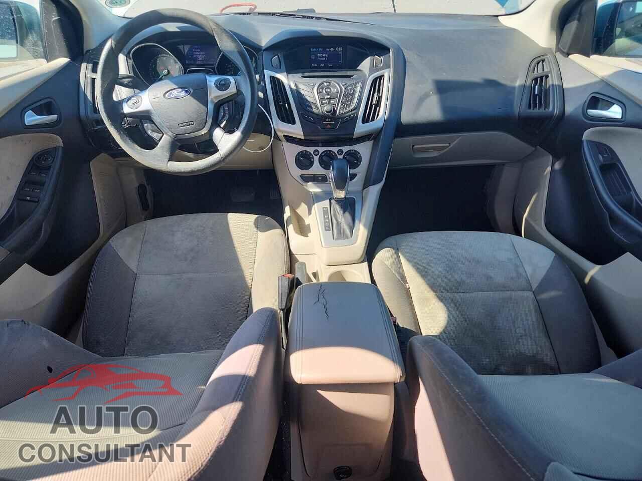 FORD FOCUS 2012 - 1FAHP3F21CL462147
