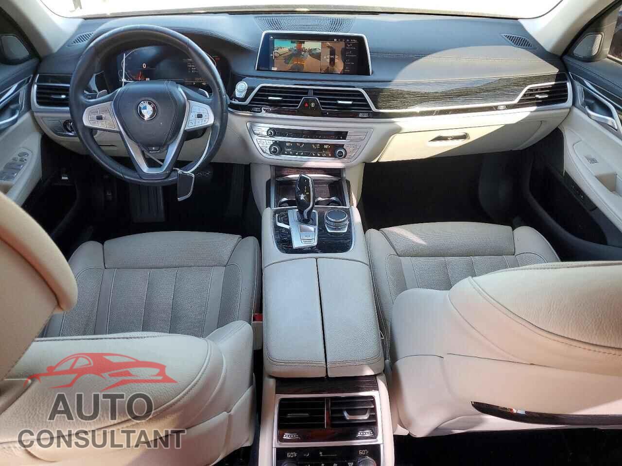 BMW 7 SERIES 2021 - WBA7T2C04MCF01460