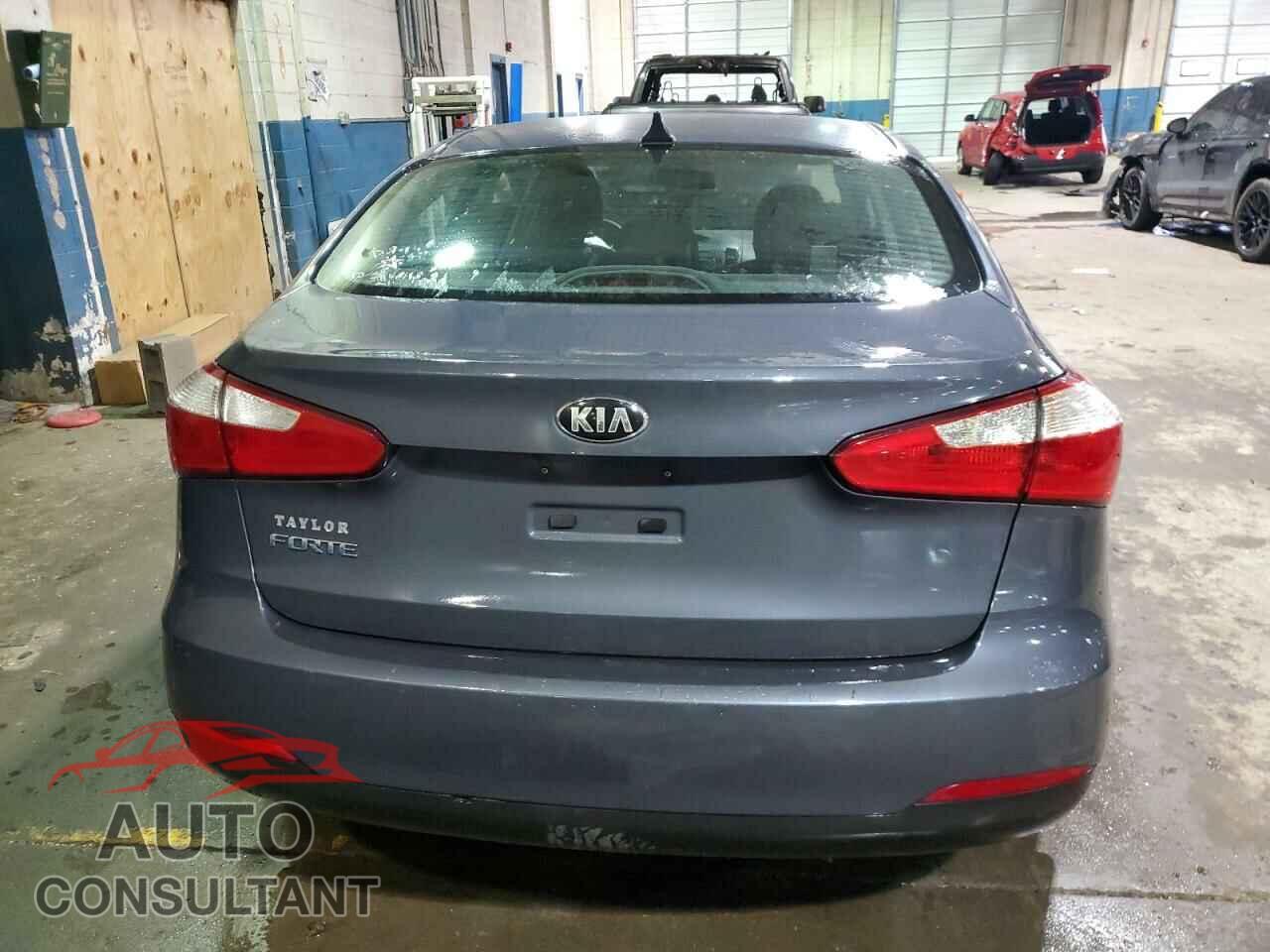 KIA FORTE 2016 - KNAFK4A61G5567147