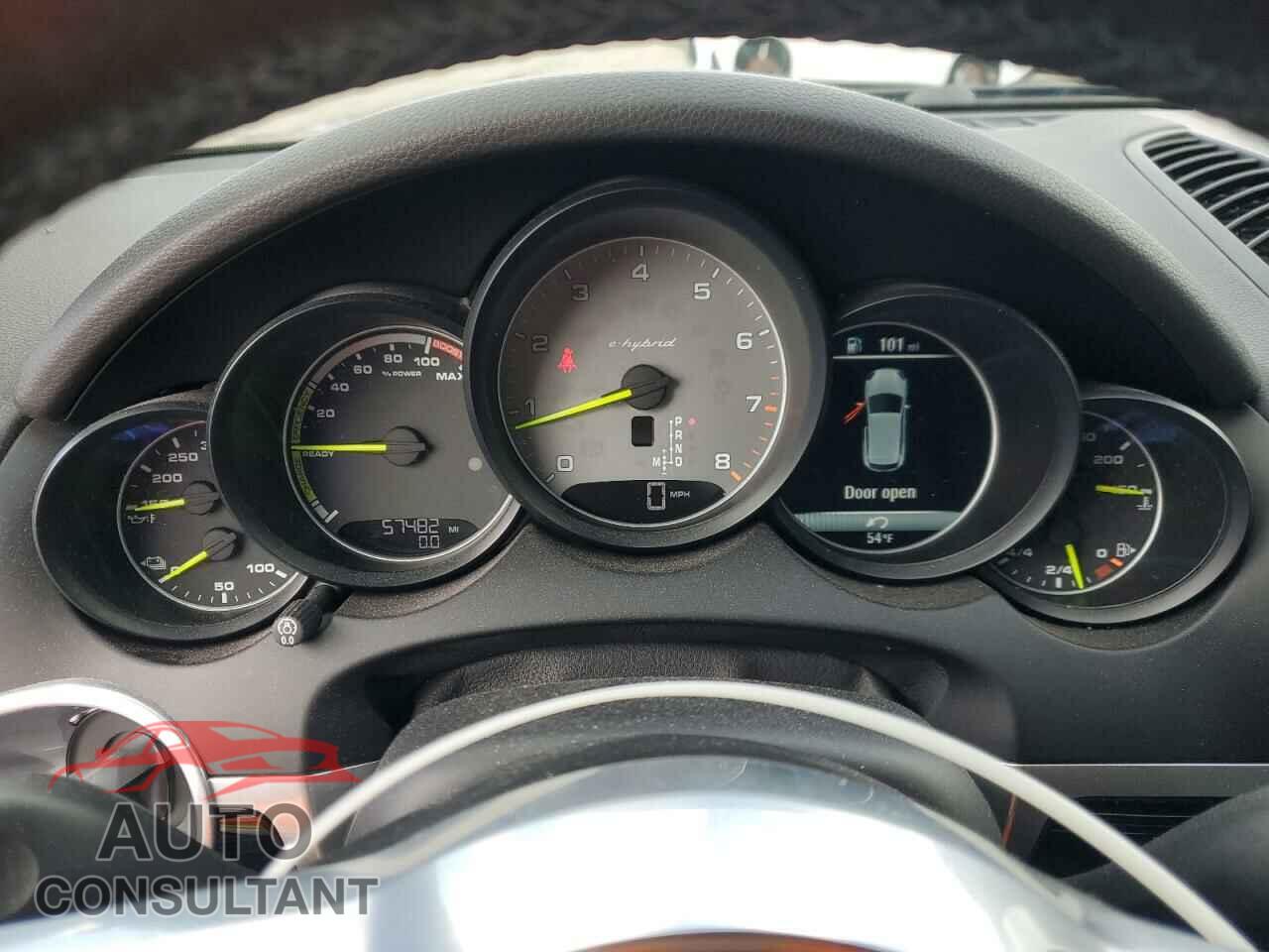 PORSCHE CAYENNE 2017 - WP1AE2A26HLA74128