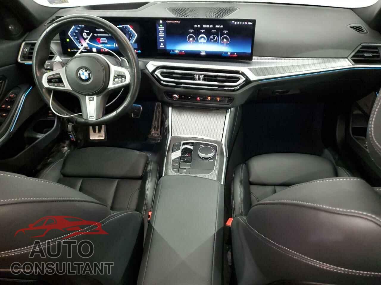 BMW 3 SERIES 2023 - 3MW89FF06P8C96819