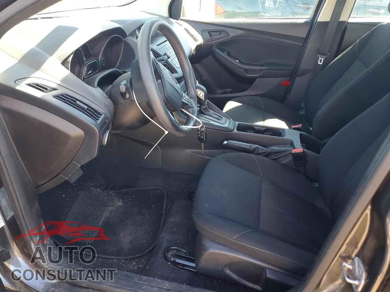 FORD FOCUS 2016 - 1FADP3E27GL247068