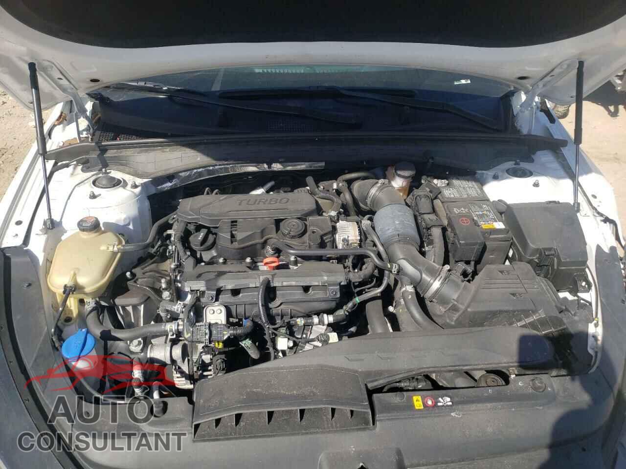 KIA K5 2021 - 5XXG34J21MG036149