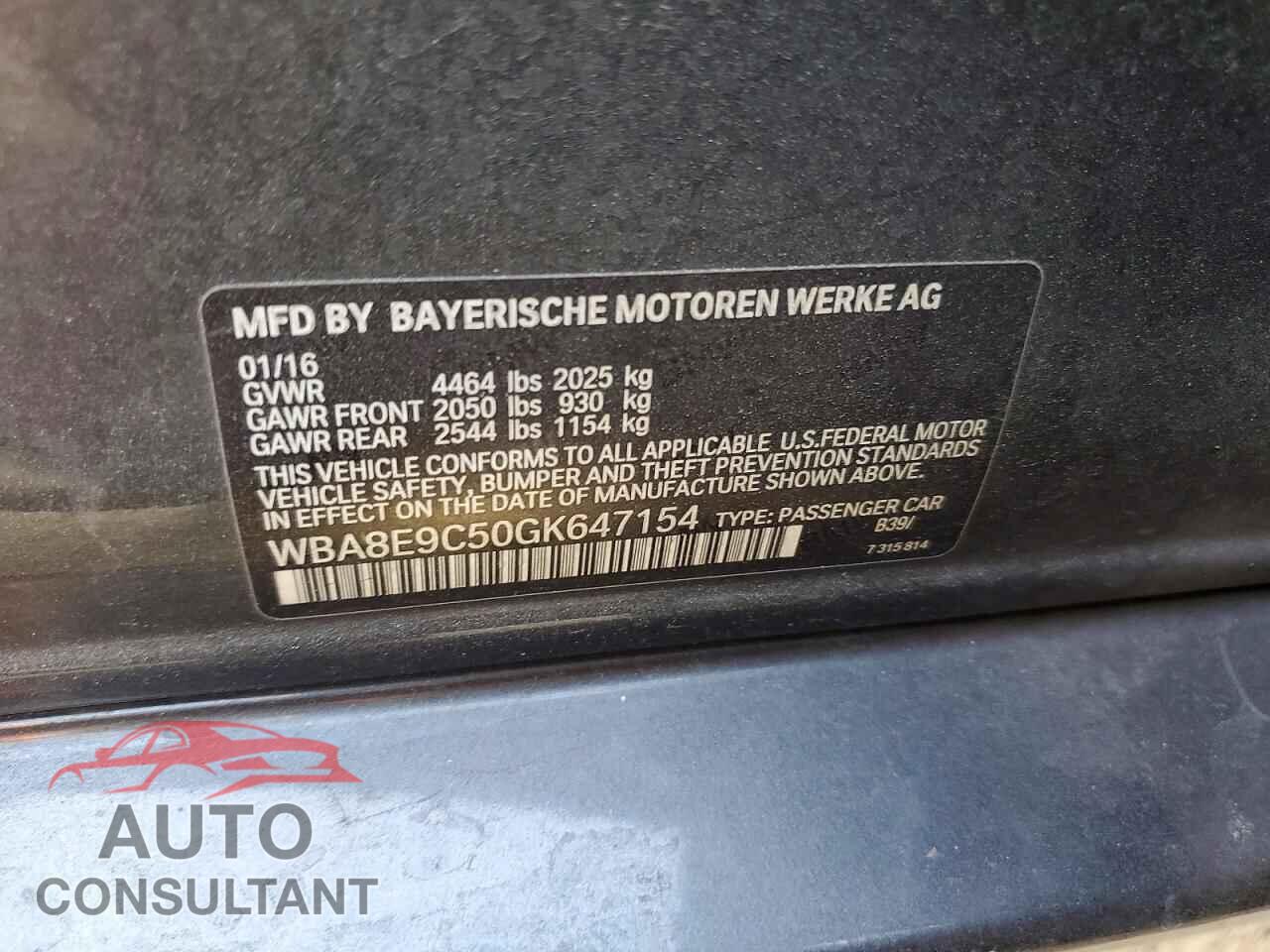 BMW 3 SERIES 2016 - WBA8E9C50GK647154