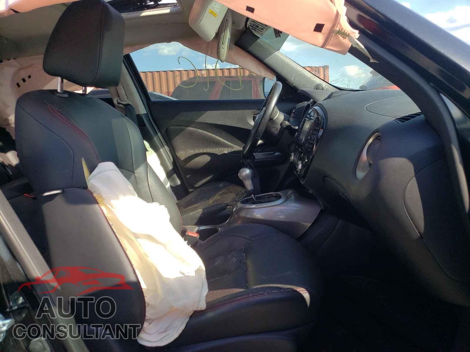 NISSAN JUKE 2017 - JN8AF5MR2HT701629