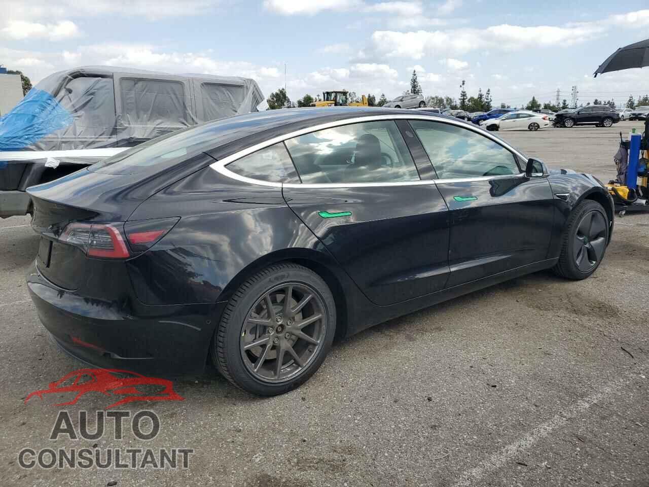 TESLA MODEL 3 2019 - 5YJ3E1EA3KF397746