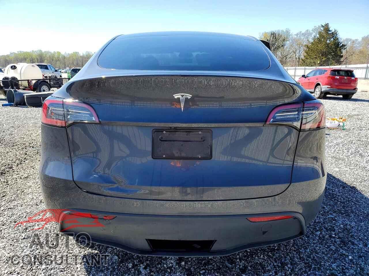 TESLA MODEL Y 2025 - 7SAYGDED9SA362771
