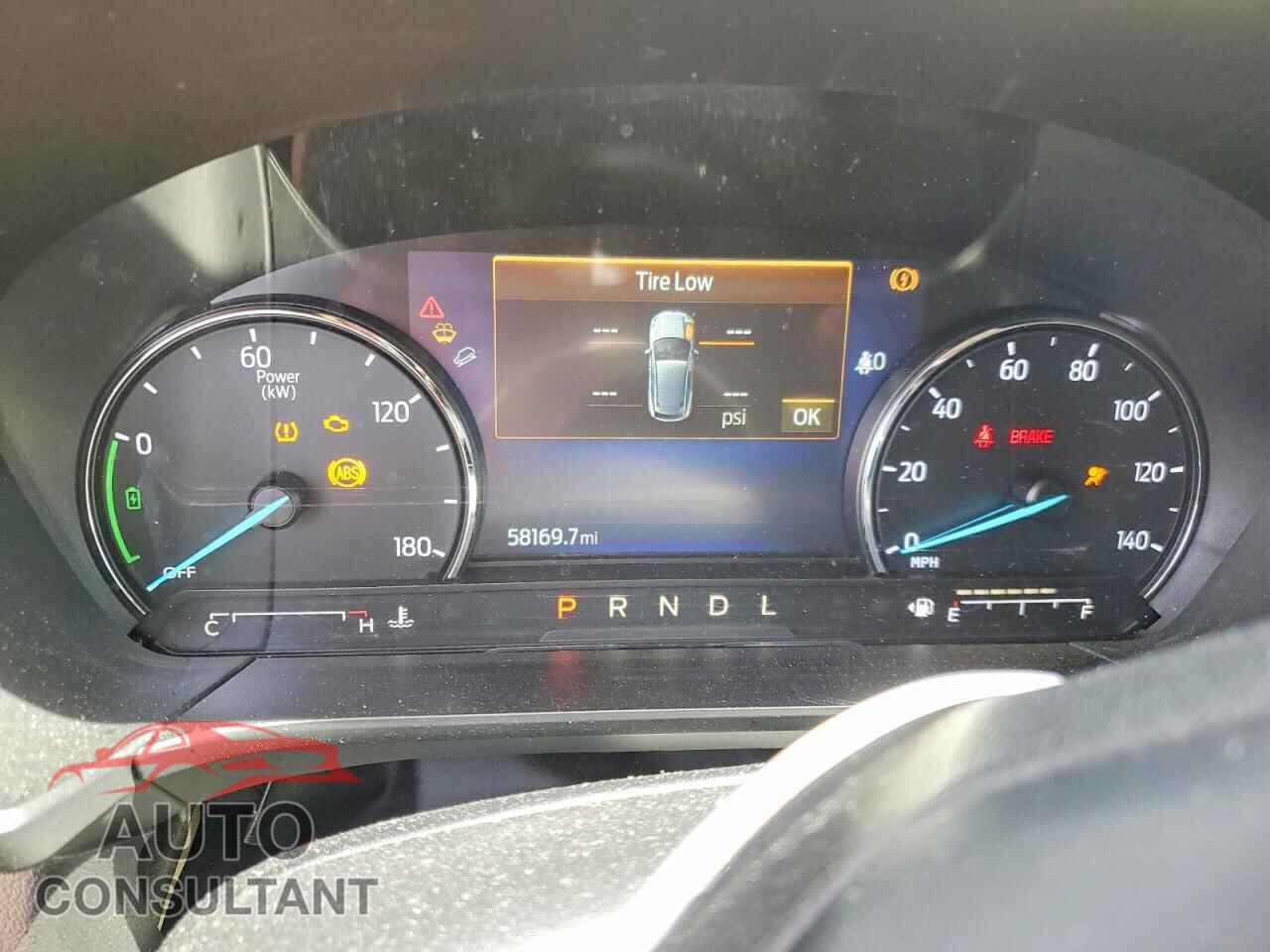 FORD ESCAPE 2021 - 1FMCU0BZ4MUA22087