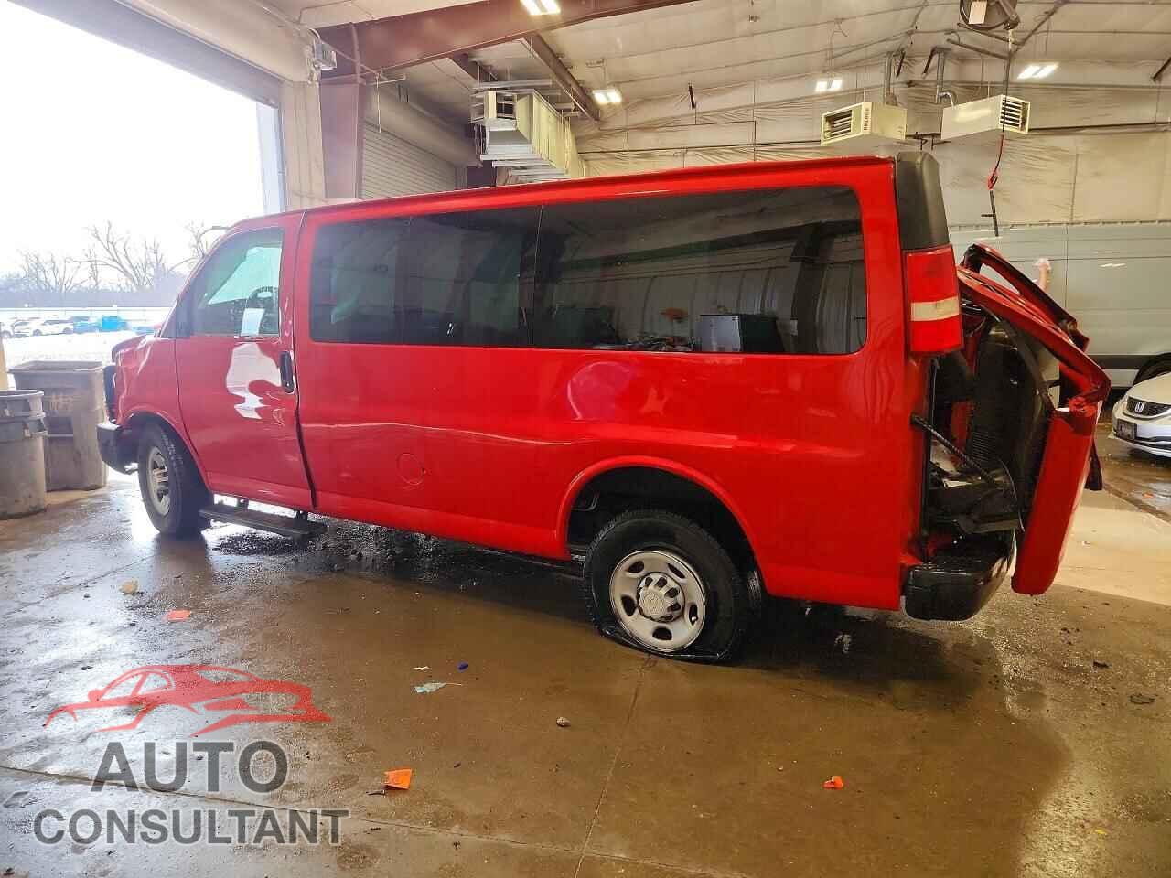 CHEVROLET EXPRESS 2017 - 1GAWGEFG1H1292585
