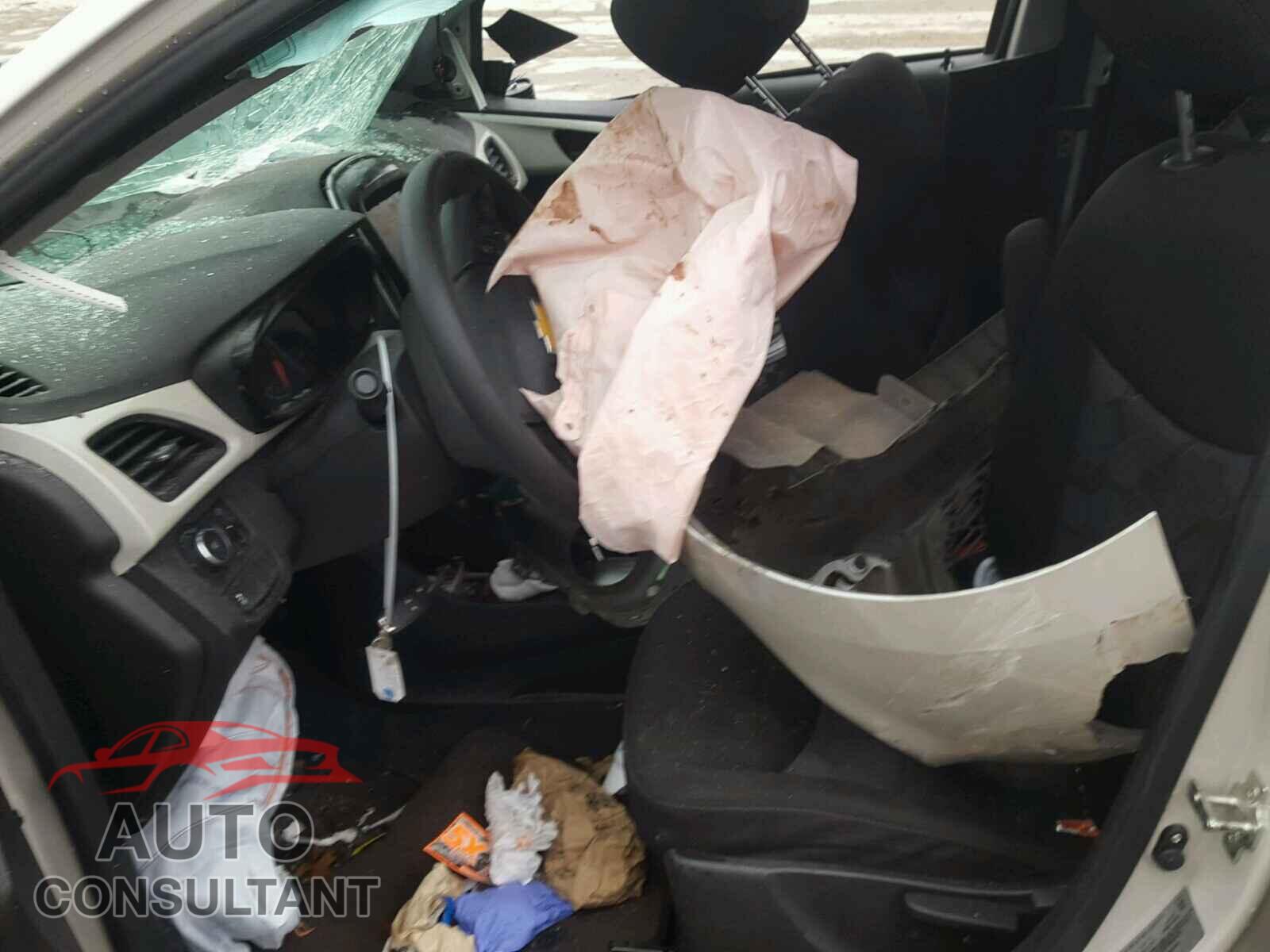 CHEVROLET SPARK 2016 - KL8CD6SA1GC556040