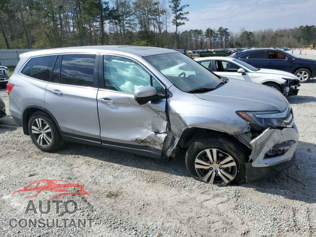 HONDA PILOT 2017 - 5FNYF5H78HB030750