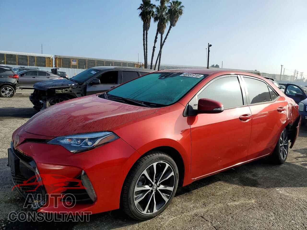 TOYOTA COROLLA 2018 - 5YFBURHE3JP789656