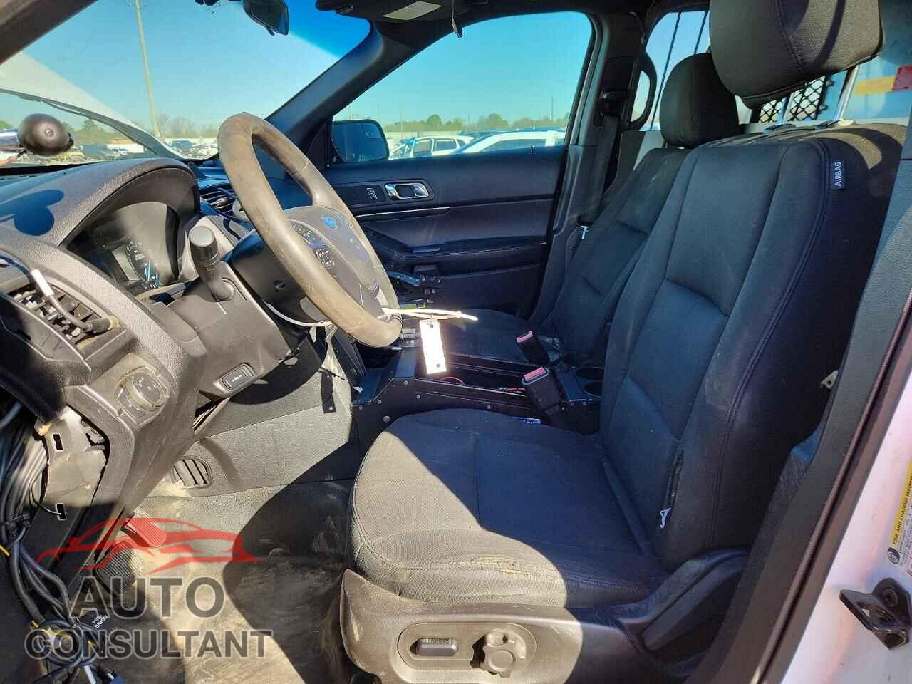 FORD EXPLORER 2017 - 1FM5K8AR2HGB22675