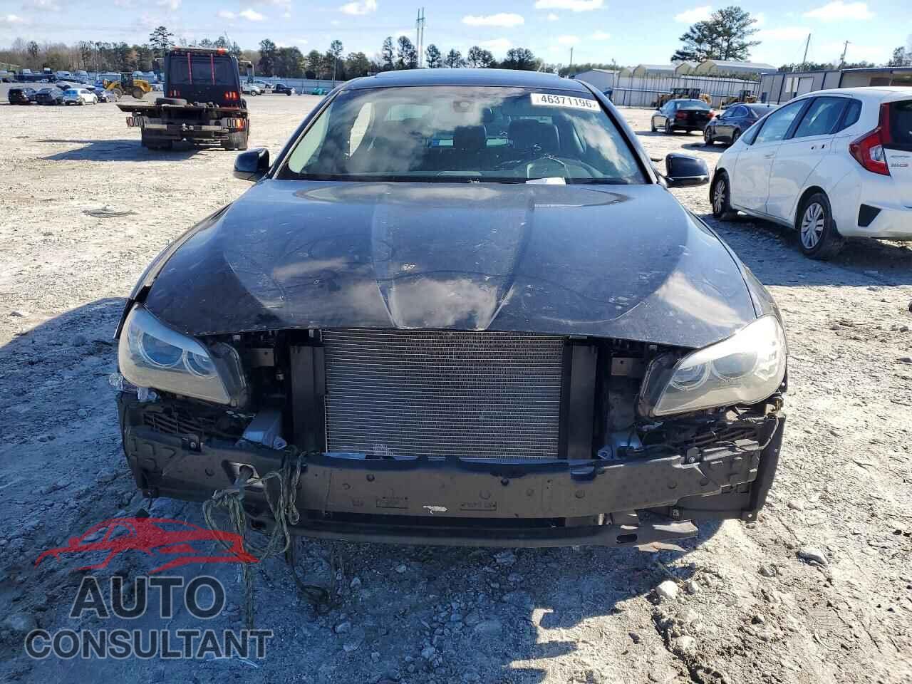 BMW 5 SERIES 2011 - WBAFR1C57BDV82765