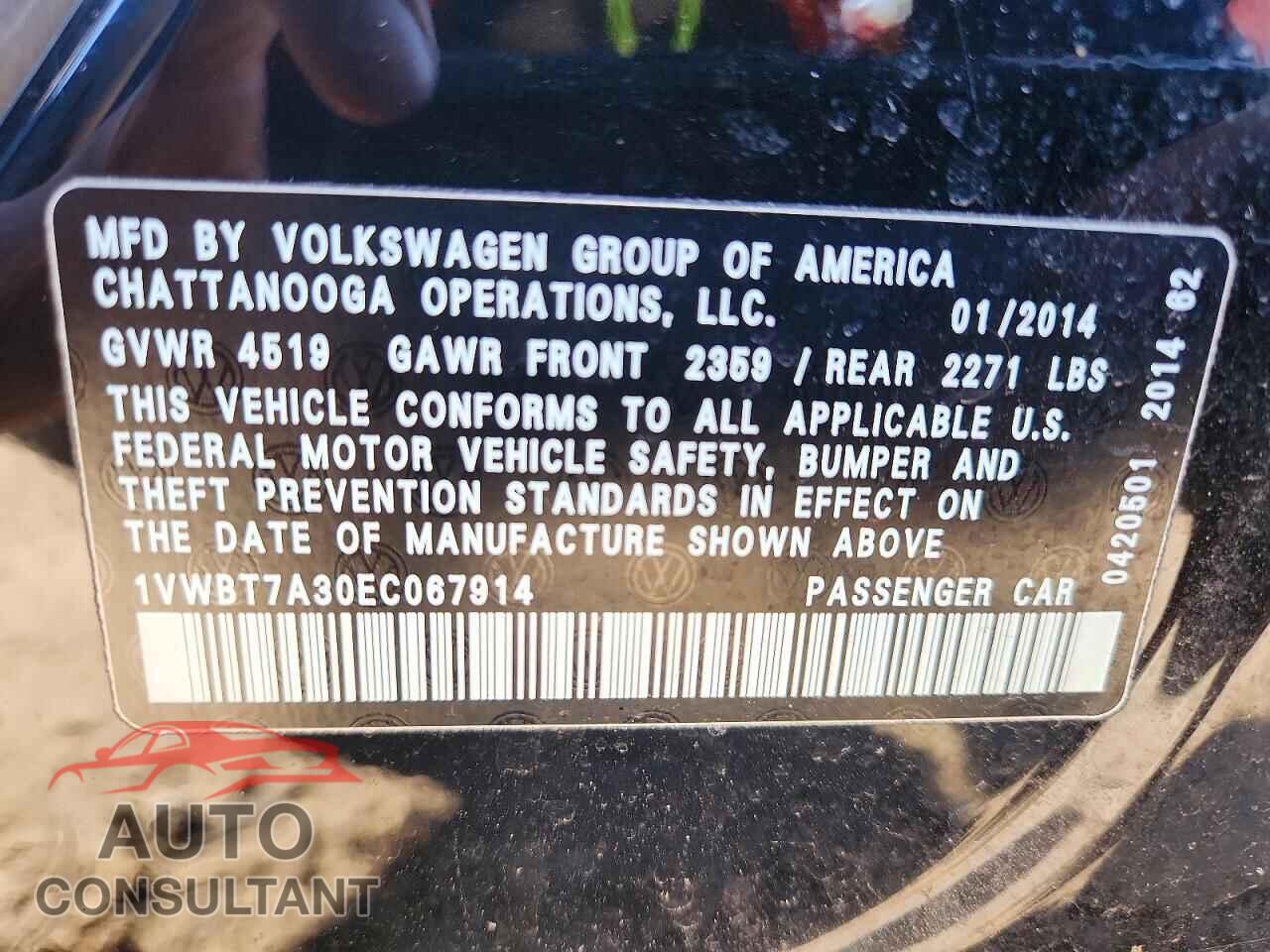 VOLKSWAGEN PASSAT 2014 - 1VWBT7A30EC067914