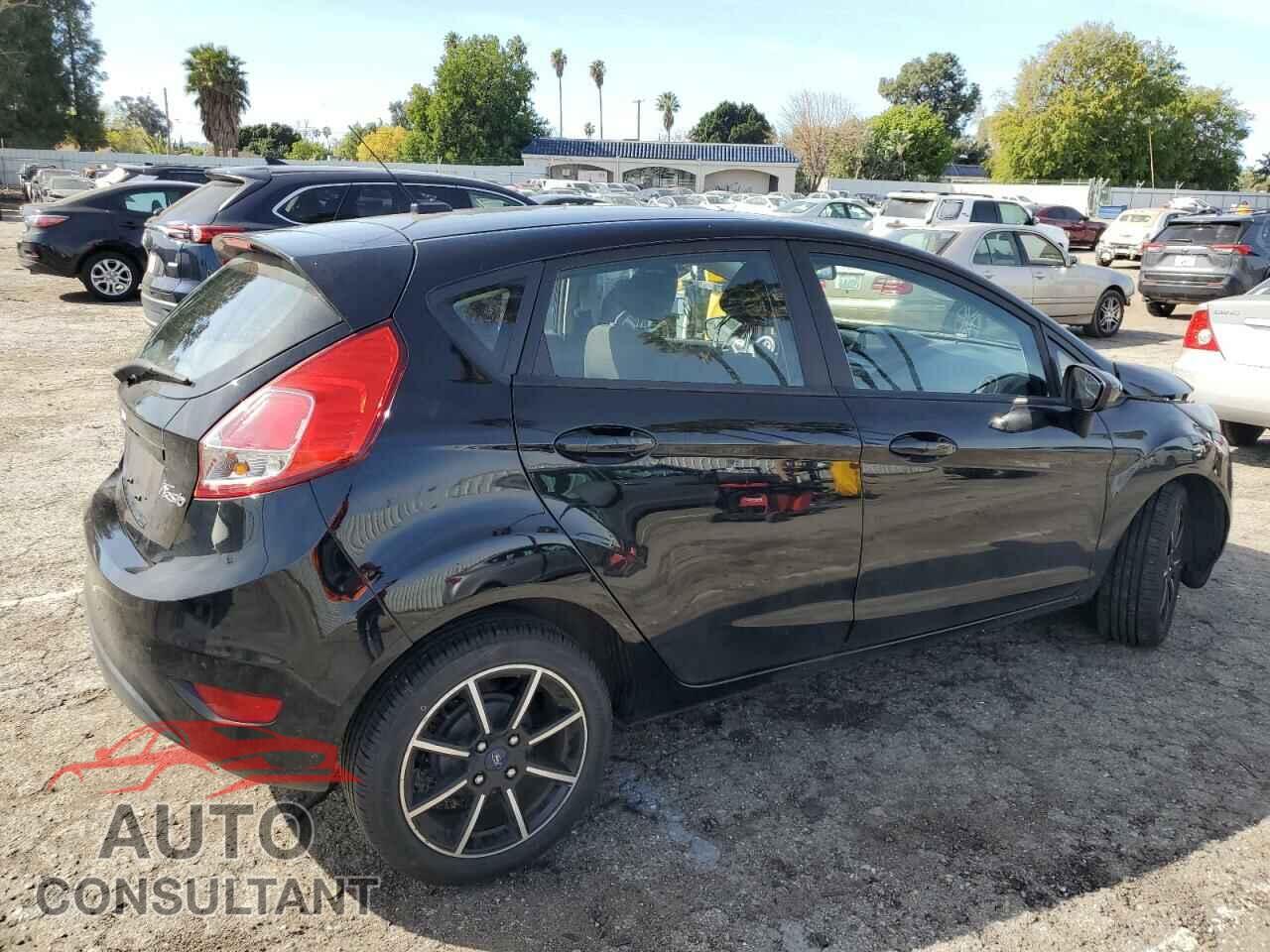 FORD FIESTA 2018 - 3FADP4EJ5JM110102