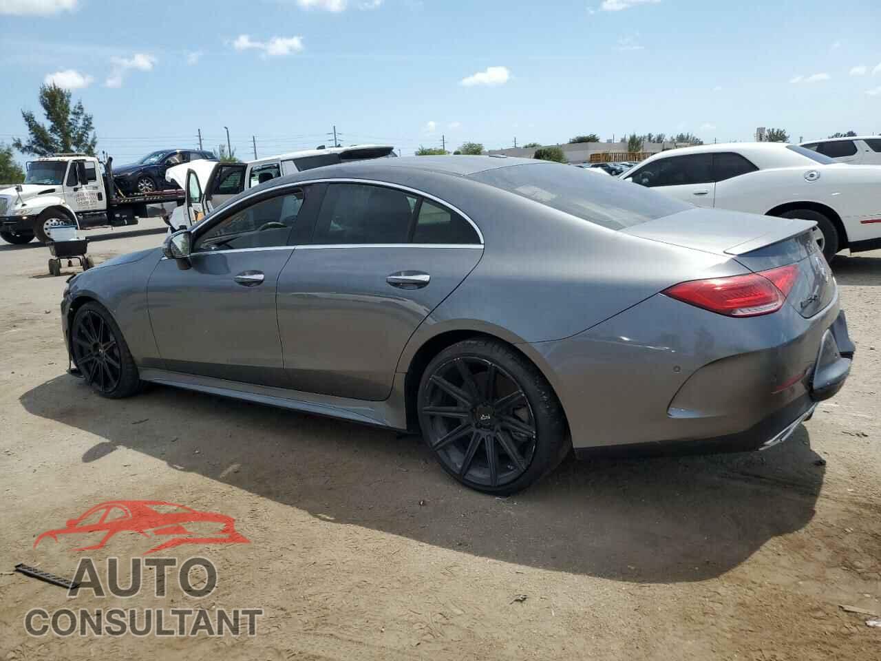 MERCEDES-BENZ CLC-CLASS 2019 - WDD2J5JB8KA018302