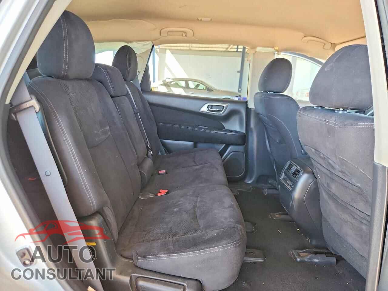 NISSAN PATHFINDER 2013 - 5N1AR2MNXDC635738