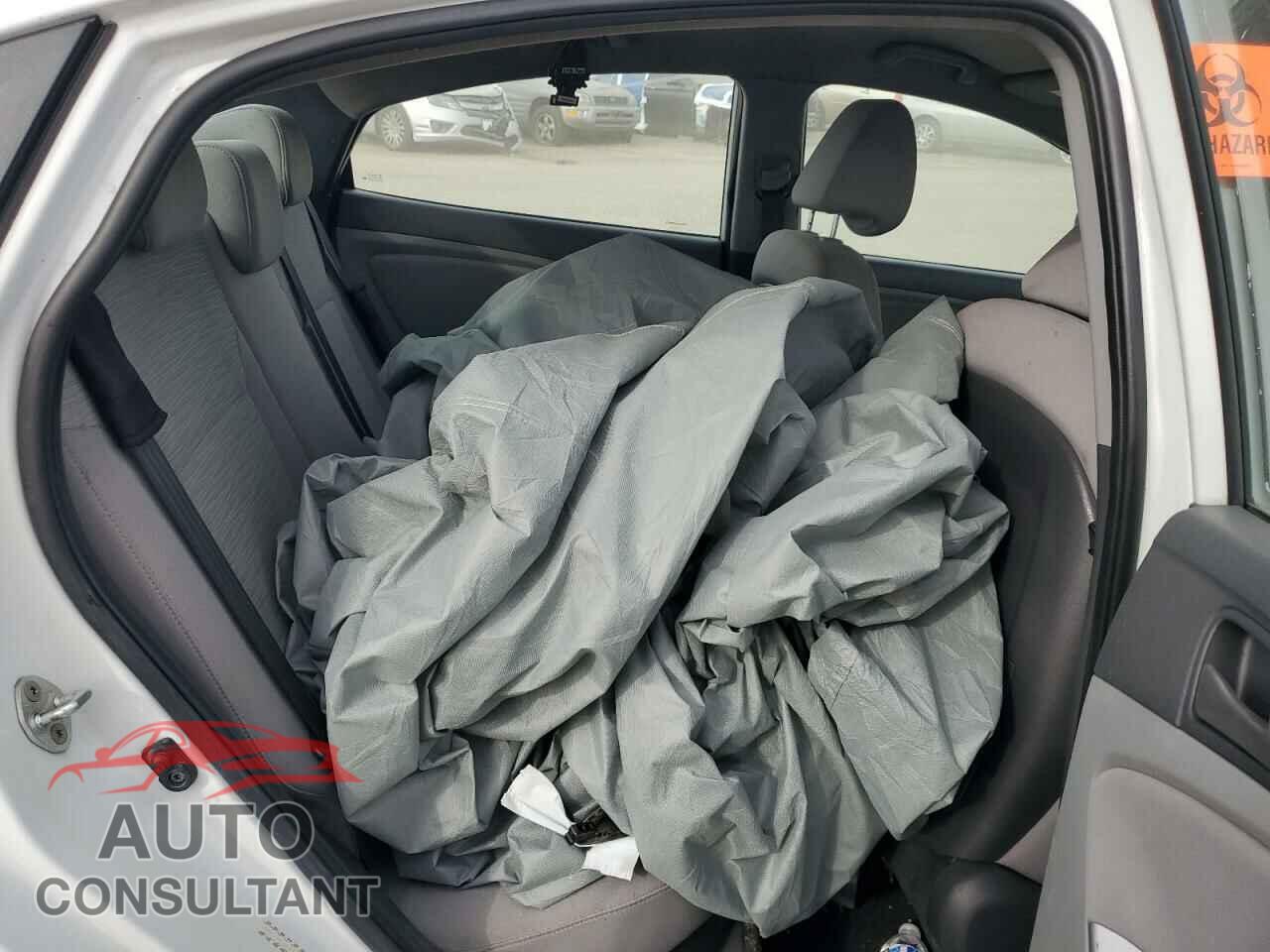 HYUNDAI ACCENT 2017 - KMHCT4AE6HU376532