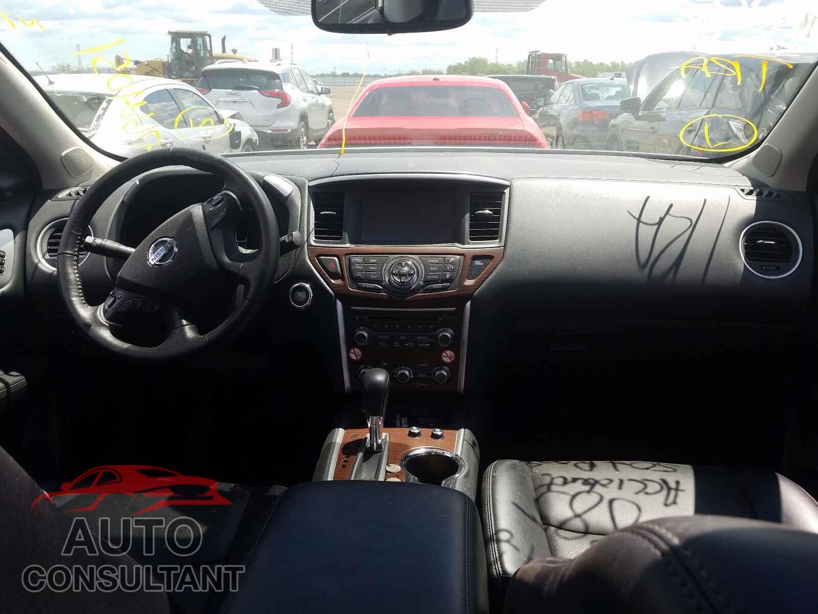 NISSAN PATHFINDER 2020 - 5N1DR2DN6LC602375