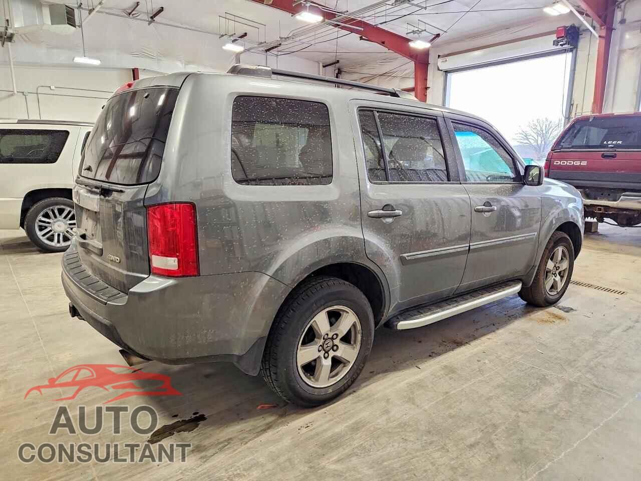 HONDA PILOT 2009 - 5FNYF48699B031666