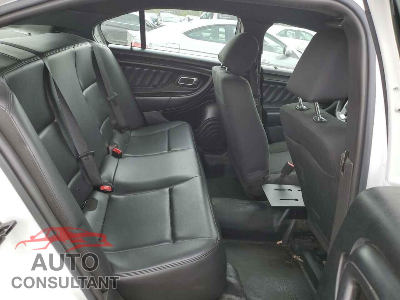 FORD TAURUS 2017 - 1FAHP2L80HG144622