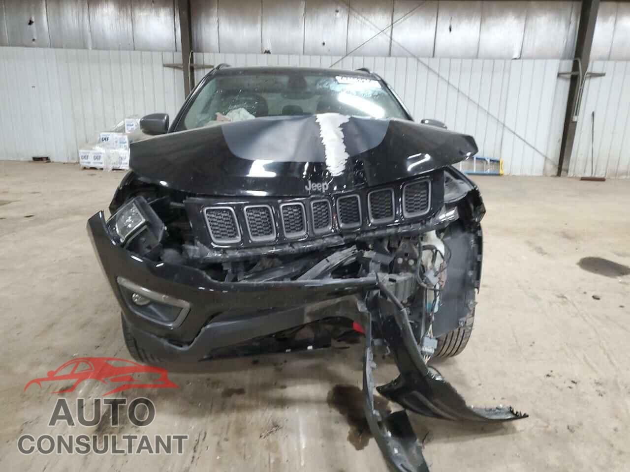 JEEP COMPASS 2018 - 3C4NJDDB7JT128780