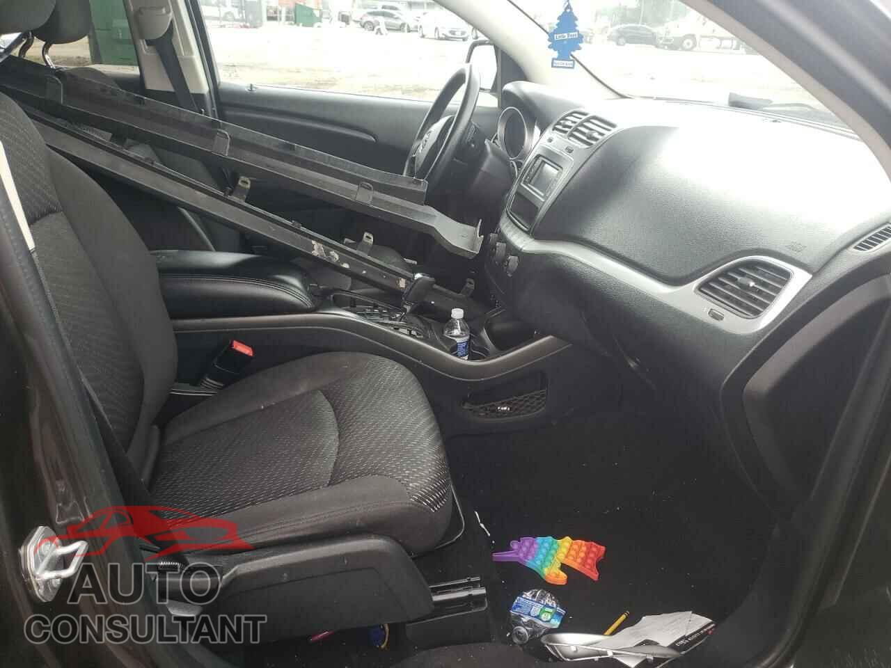 DODGE JOURNEY 2017 - 3C4PDCBG0HT532961