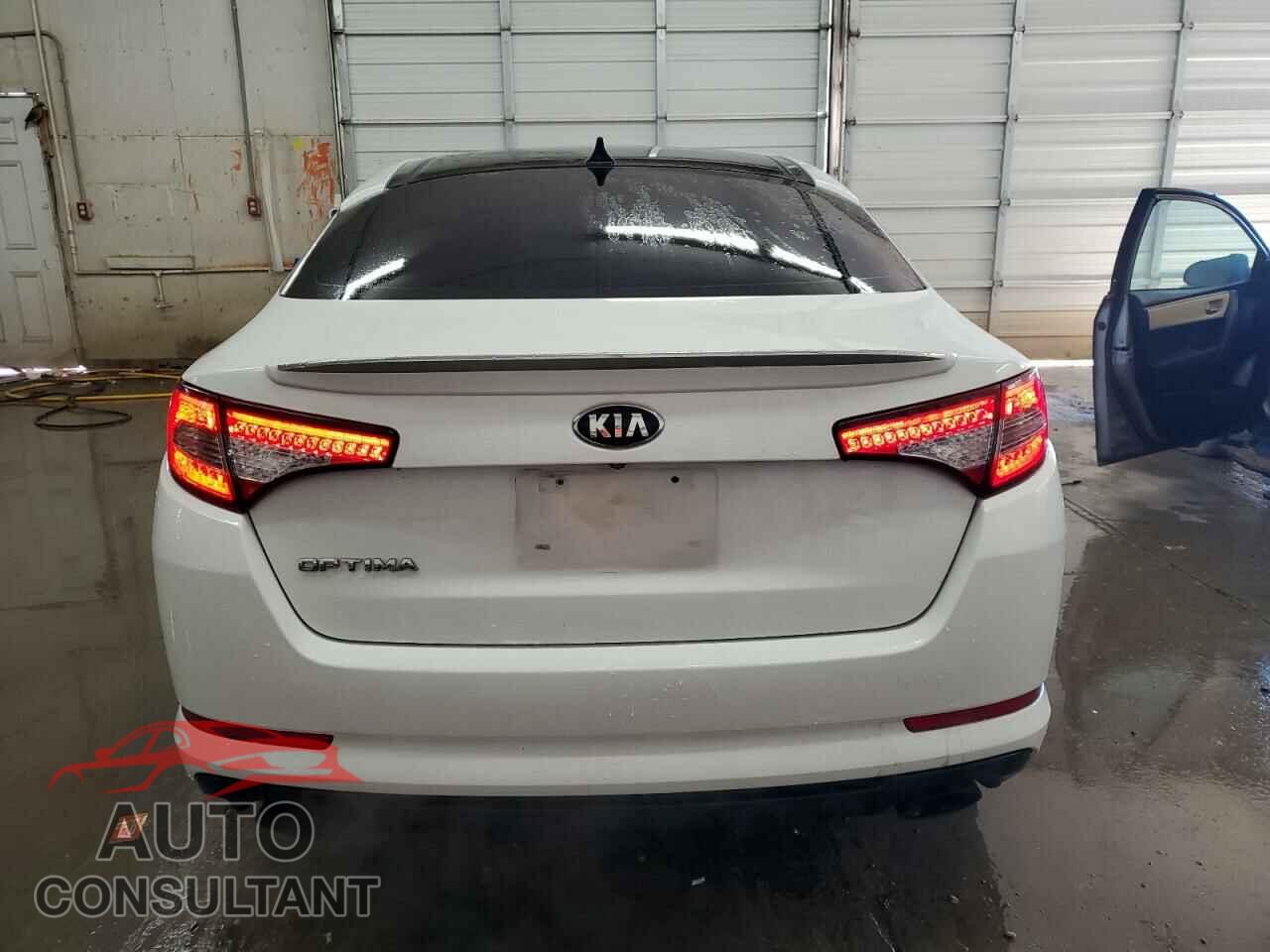 KIA OPTIMA 2013 - 5XXGR4A65DG233312