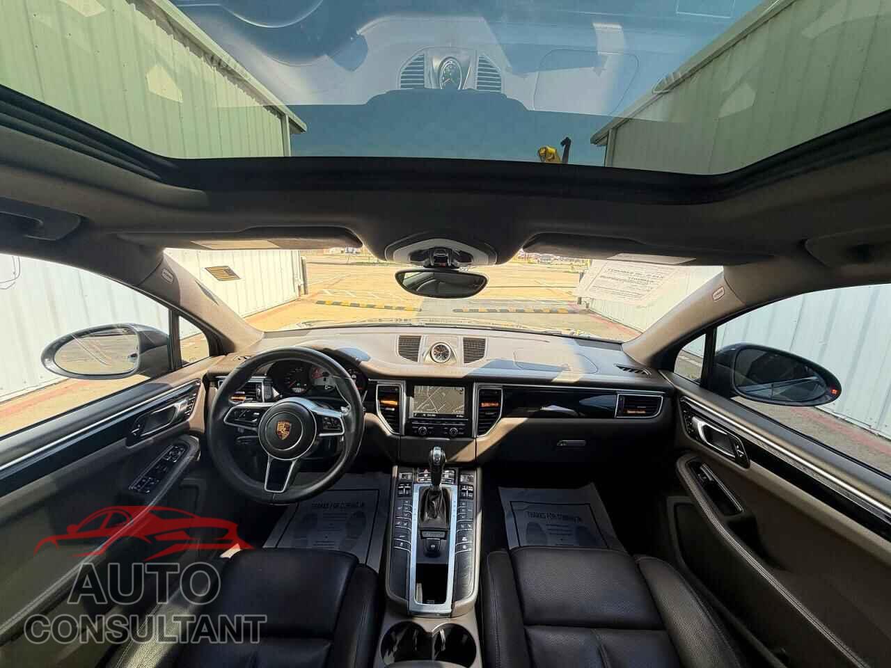 PORSCHE MACAN 2015 - WP1AB2A57FLB59012