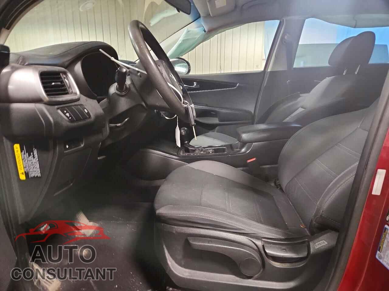KIA SORENTO 2017 - 5XYPGDA53HG320866