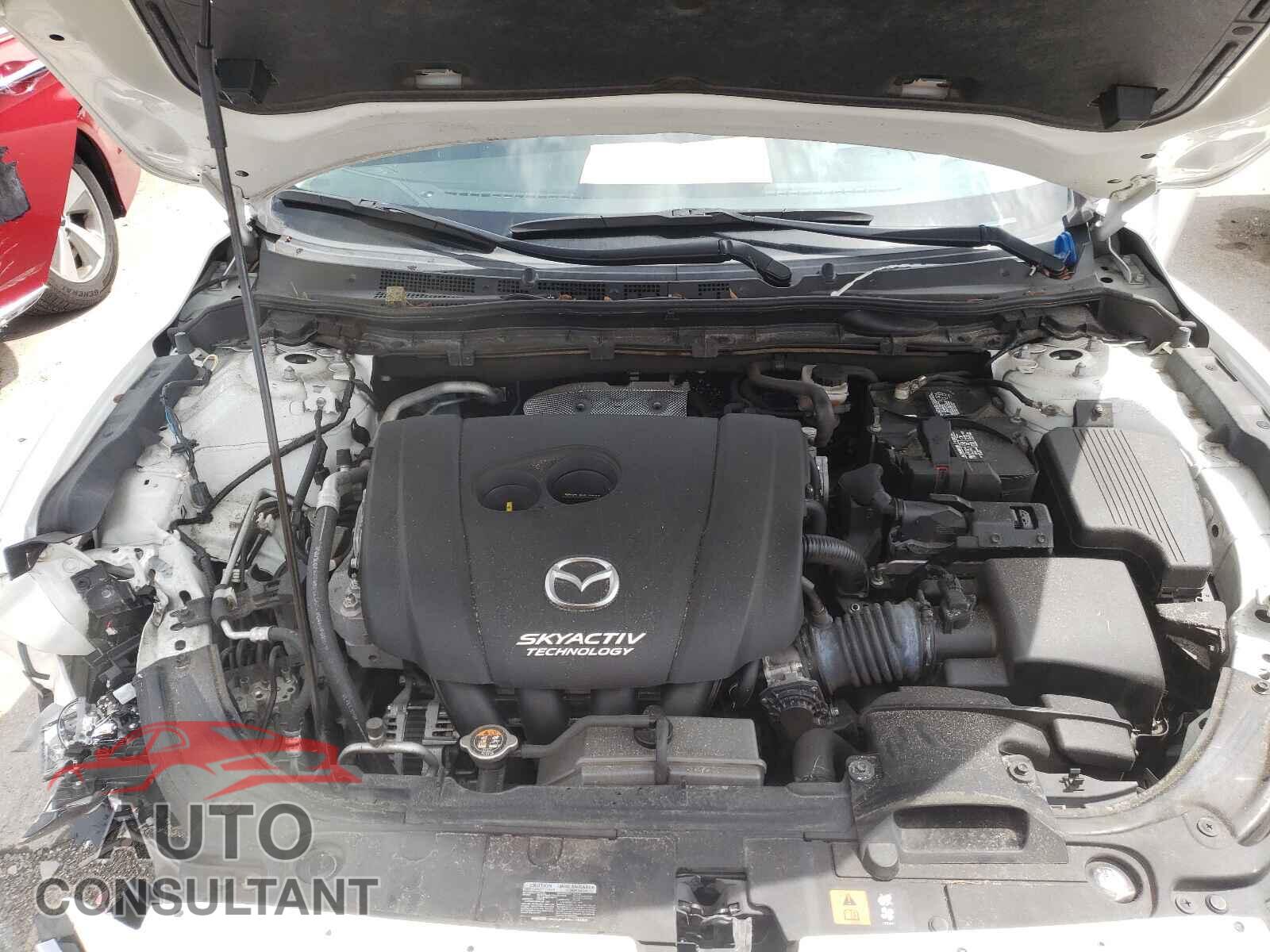 MAZDA 3 2016 - JM1GJ1W5XG1478497
