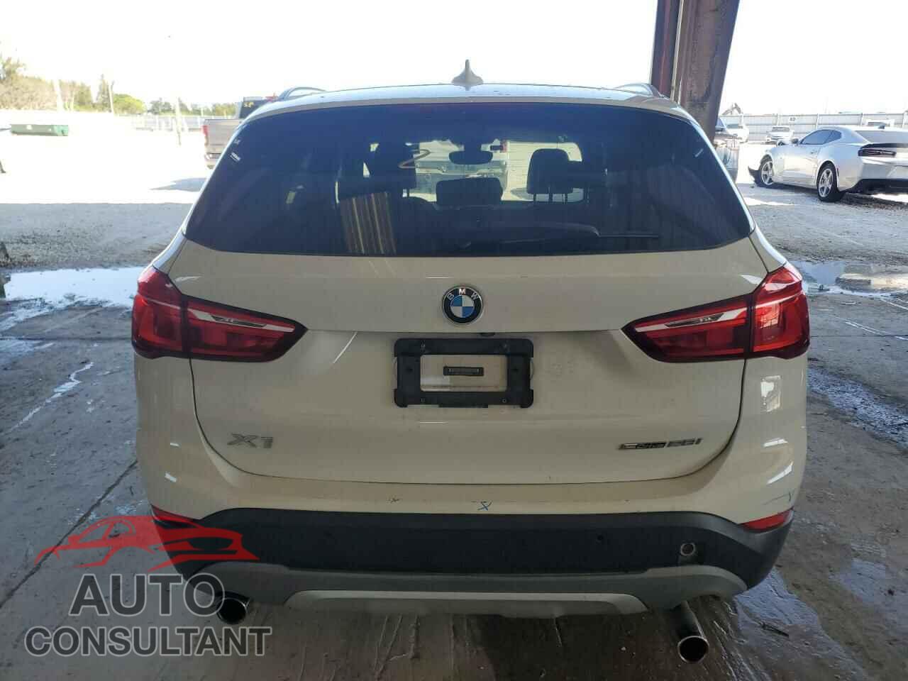 BMW X1 2018 - WBXHU7C34J5L08947