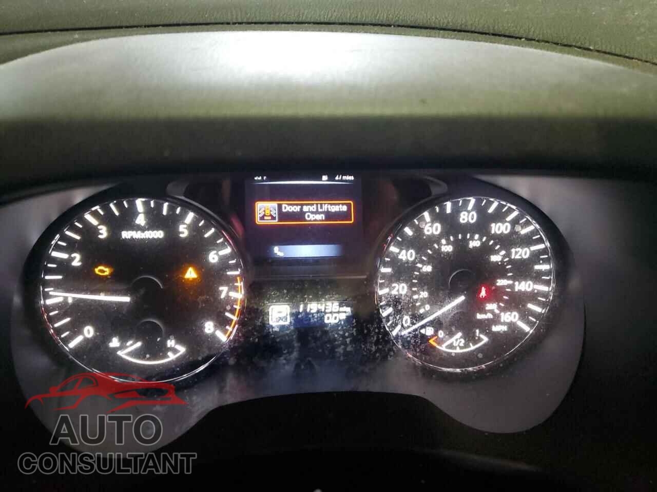 NISSAN PATHFINDER 2015 - 5N1AR2MN5FC690696