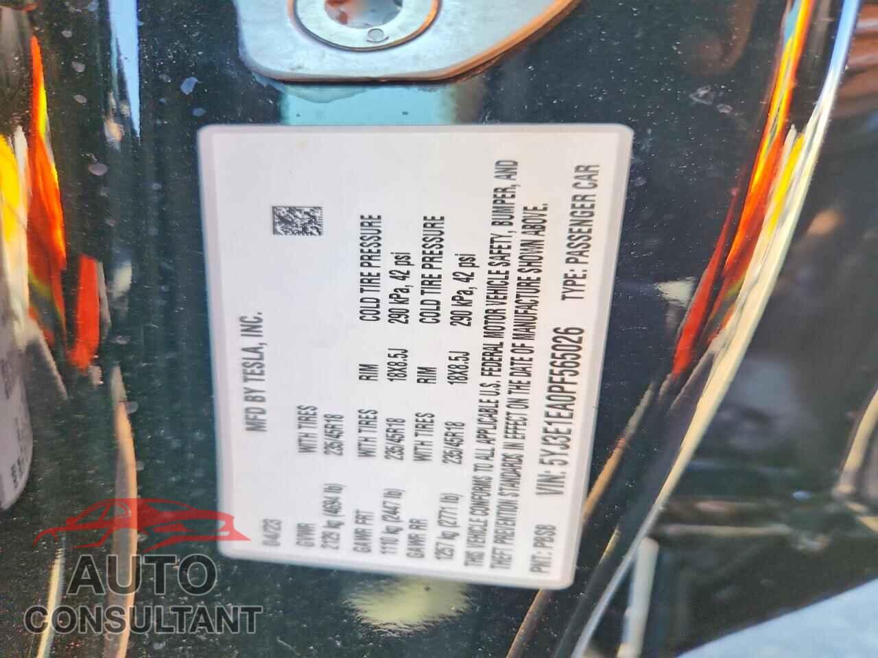 TESLA MODEL 3 2023 - 5YJ3E1EA0PF565026