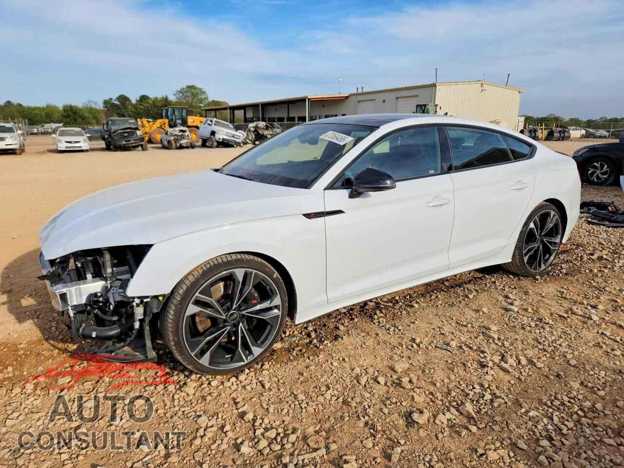 AUDI S5/RS5 2025 - WAUC4CF54SA008652