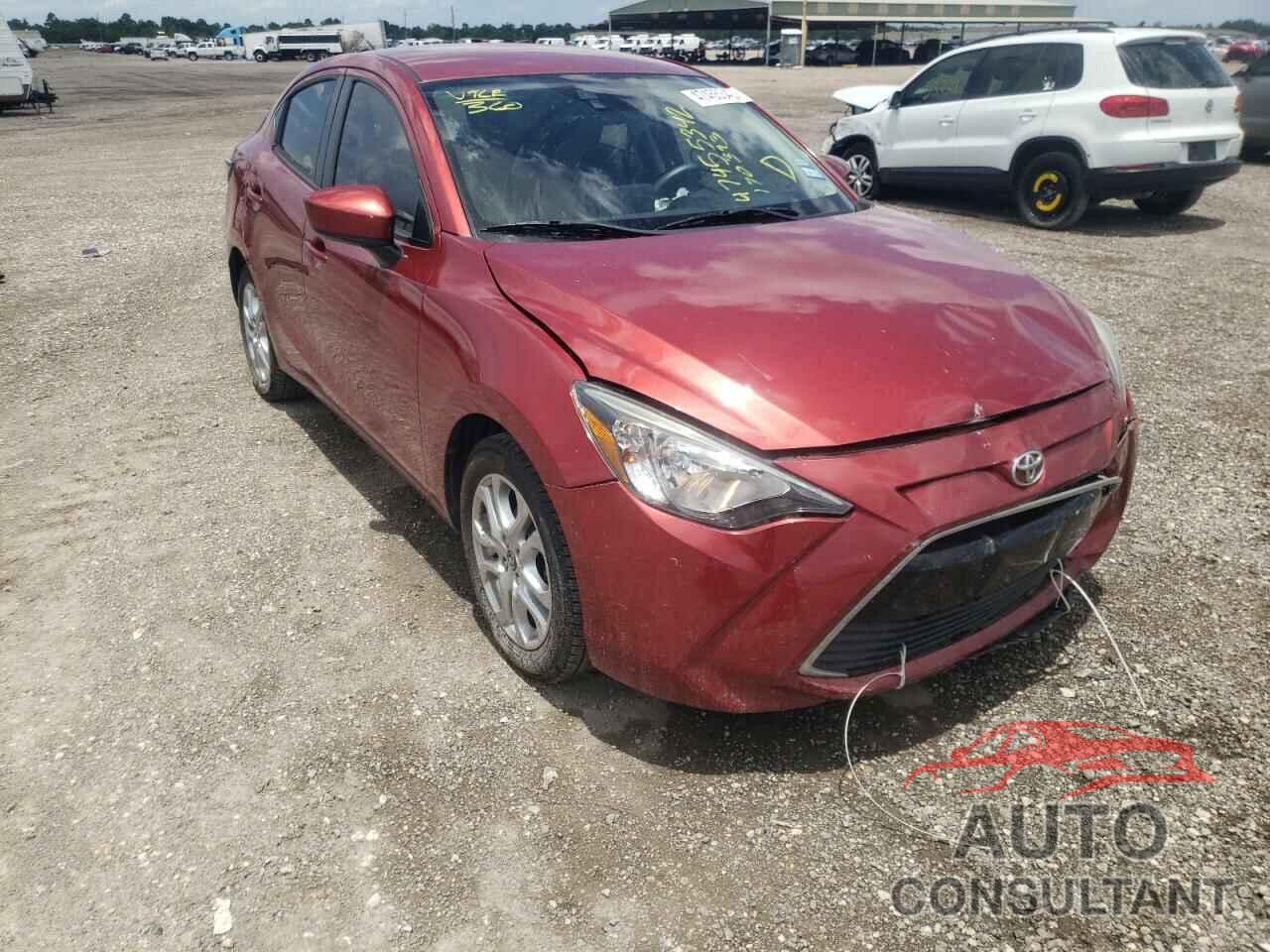 TOYOTA YARIS 2017 - 3MYDLBYV5HY170393